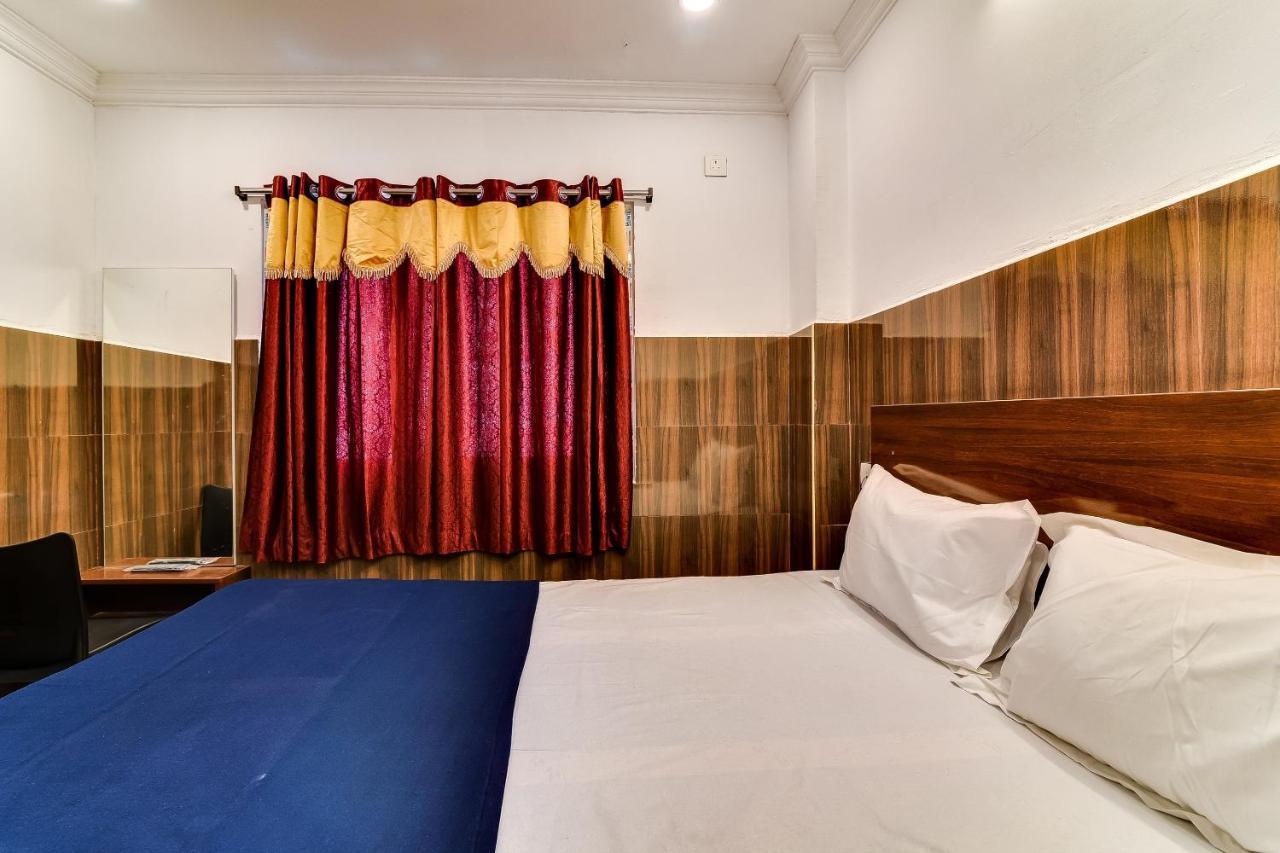 Hotel O Srinivasa Residency Lodge Тирупати Екстериор снимка