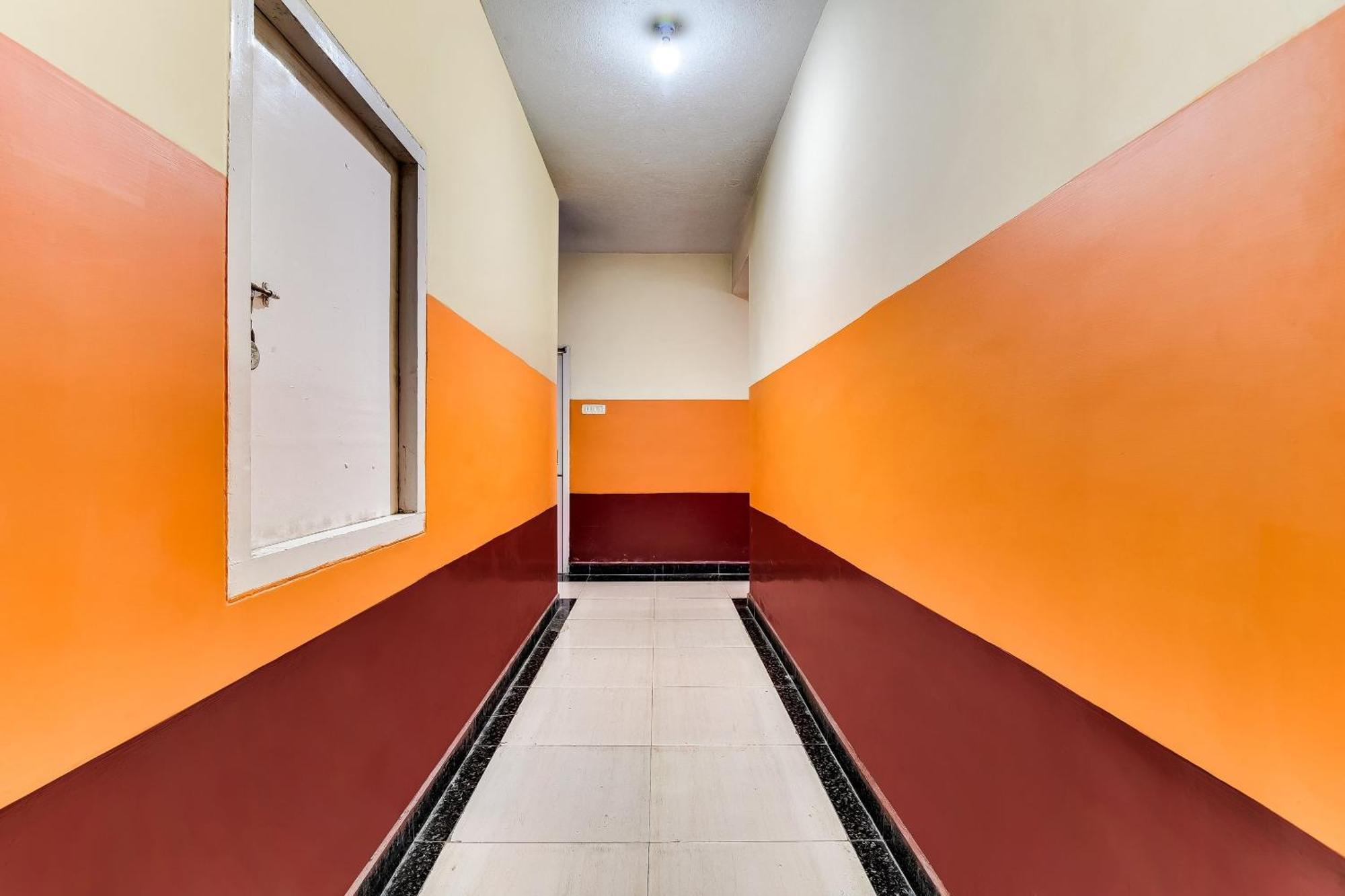 Hotel O Srinivasa Residency Lodge Тирупати Екстериор снимка